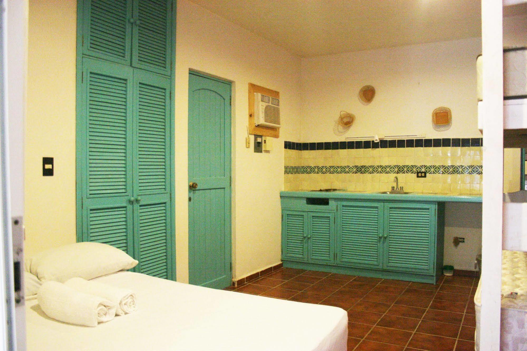 The Yak Hostel Playa del Carmen Luaran gambar